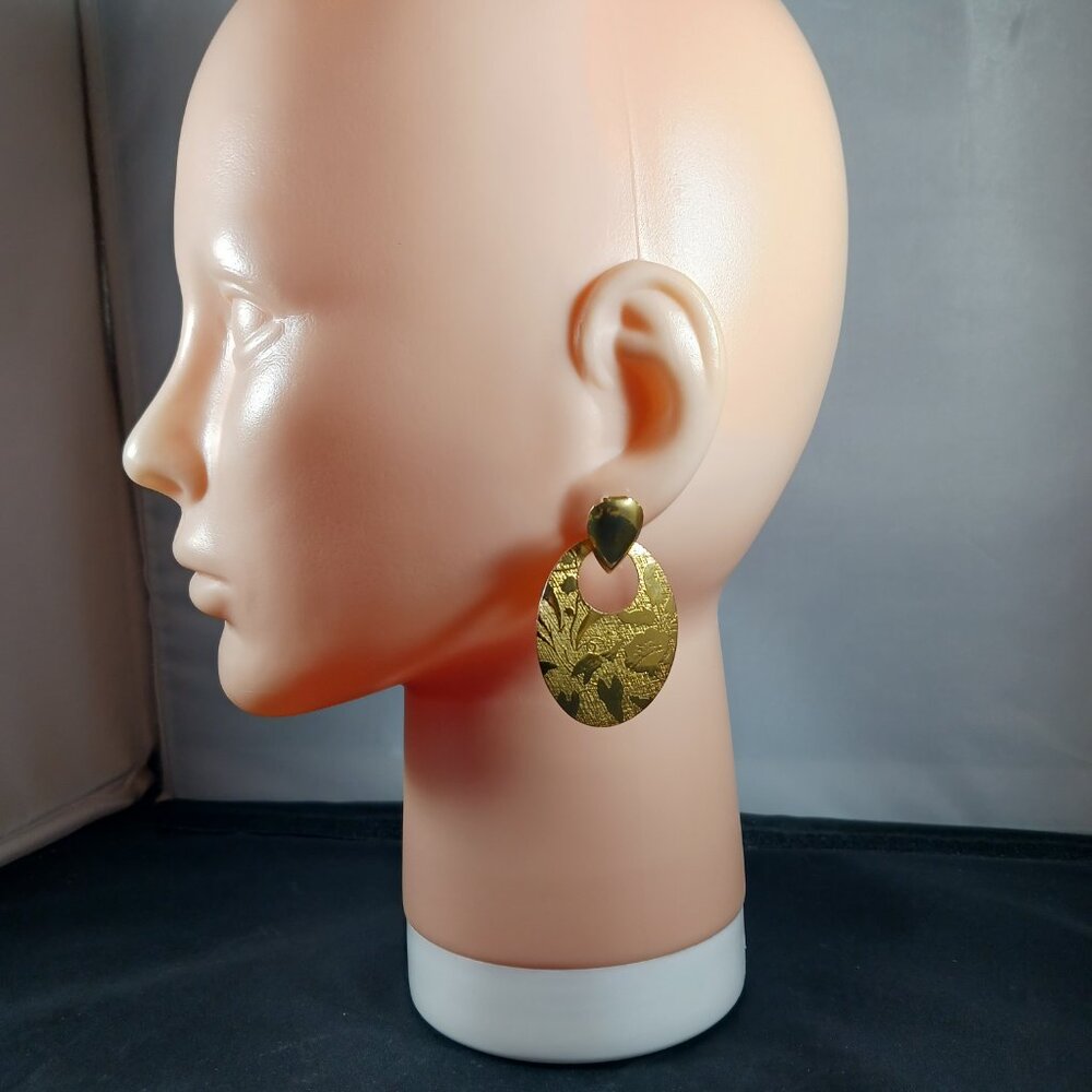 Vintage Gold Tone Y2K Retro Style Women's Large Earrings